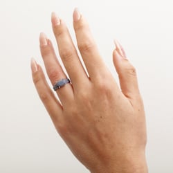 Henri Oval in Resin thumbnail