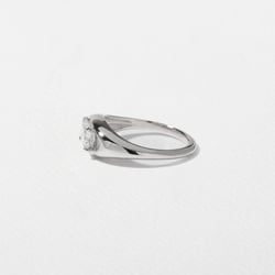 Monroe Emerald-Cut Mini in 18k White Gold – view 3 thumbnail