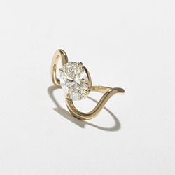 Stella Oval in 14k Yellow Gold – view 2 thumbnail