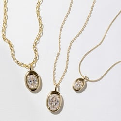 Delphi Oval XL Necklace in 14k Yellow Gold – view 4 thumbnail