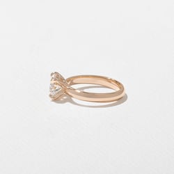 James Oval in 14k Rose Gold – view 3 thumbnail
