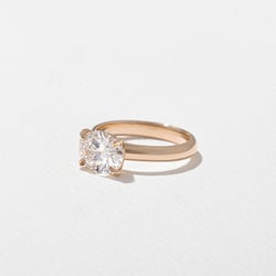 James Oval in 14k Rose Gold – view 2 thumbnail