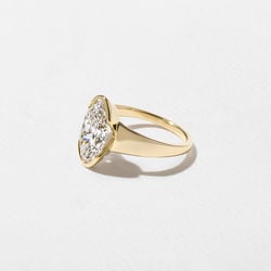 Lou Antique Oval in 14k Yellow Gold – view 2 thumbnail