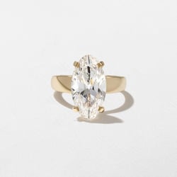 Nova Antique Oval in 18k Yellow Gold thumbnail