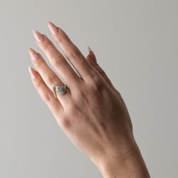 Lyra Oval in Resin thumbnail
