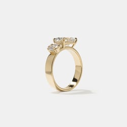 Henri Grand Oval in 14k Yellow Gold – view 5 thumbnail