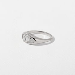 Monroe Pear Mini in 14k White Gold – view 3 thumbnail
