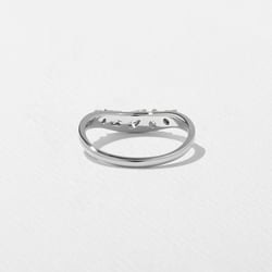 Ember in Platinum – view 4 thumbnail