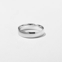Flynn in 18k White Gold thumbnail