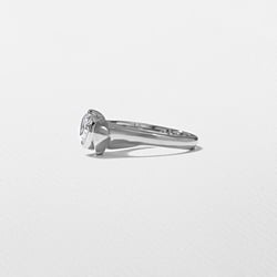 Gaia Pear in Platinum – view 3 thumbnail