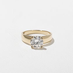 Nova Round in 14k Yellow Gold thumbnail