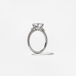 Eve Emerald-Cut in 18k White Gold – view 5 thumbnail