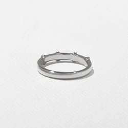 Poppy in 18k White Gold – view 3 thumbnail