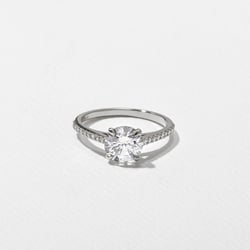 Iris Round Solitaire with Pavé in 18k White Gold thumbnail