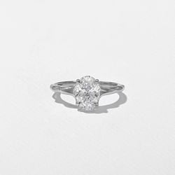 Sloan Oval in 14k White Gold thumbnail