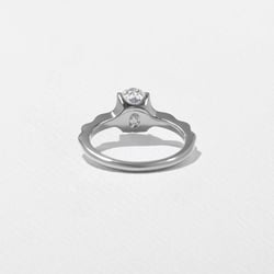 Sloan Oval in 14k White Gold – view 4 thumbnail