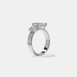 Henri Grand Oval in 18k White Gold – view 5 thumbnail