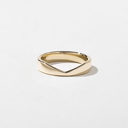 Notch Thin in 14k Yellow Gold thumbnail
