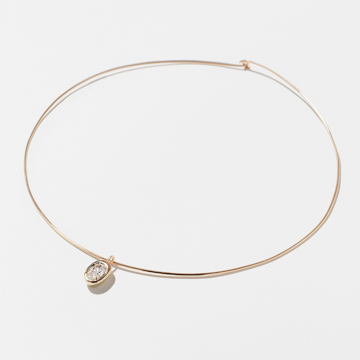 Delphi Oval Diamond Collar in 14k Yellow Gold