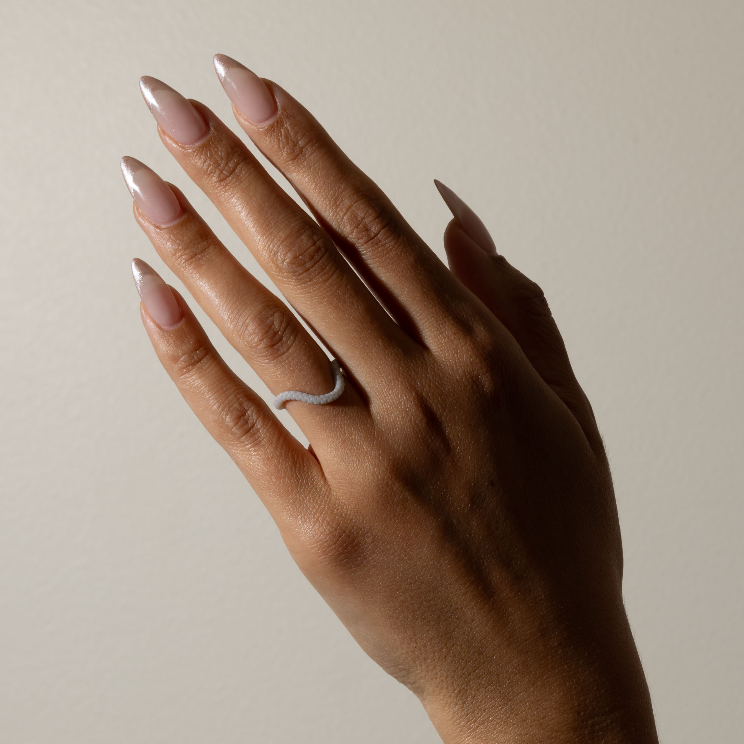 Astra with Pavé in Resin