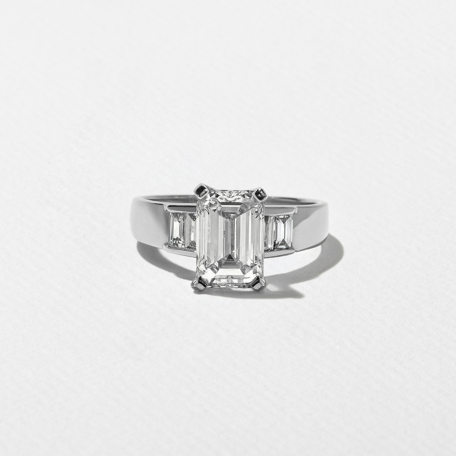 Nova Emerald-Cut in 18k White Gold