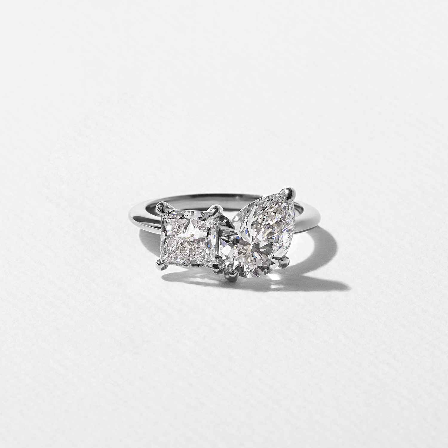 Vivi Pear and Princess in 18k White Gold