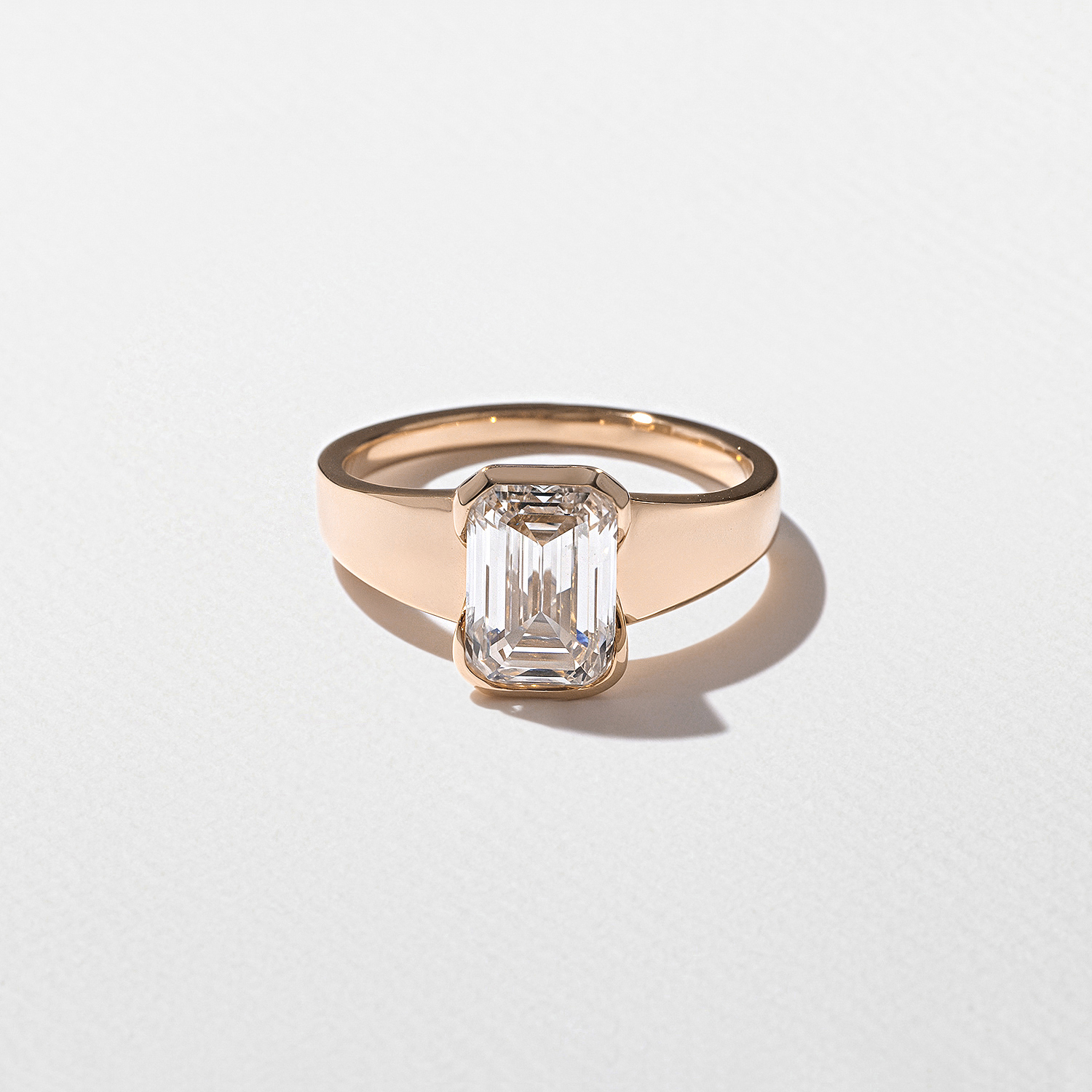 Lou Emerald-Cut in 14k Rose Gold