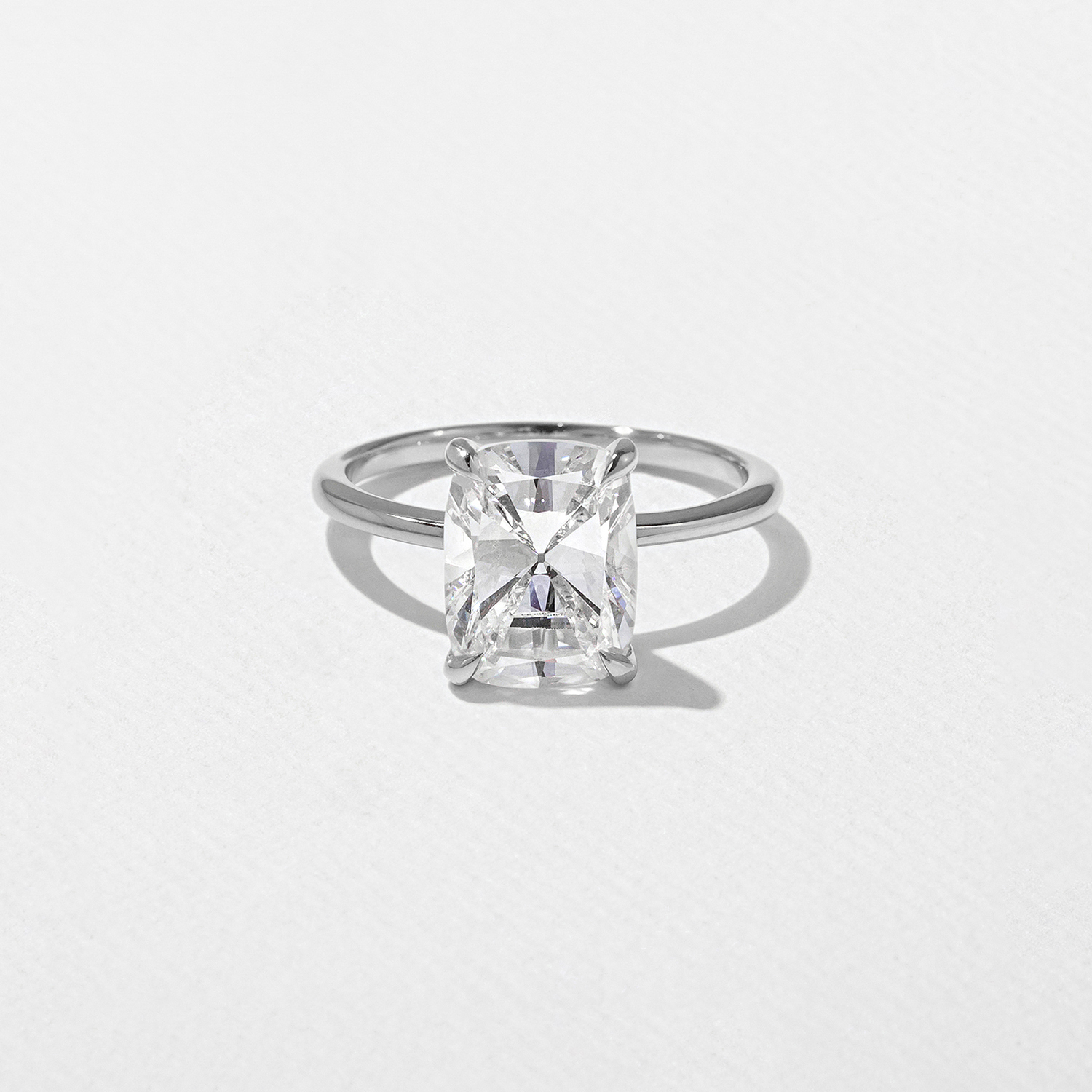 Grace Antique Cushion in Platinum