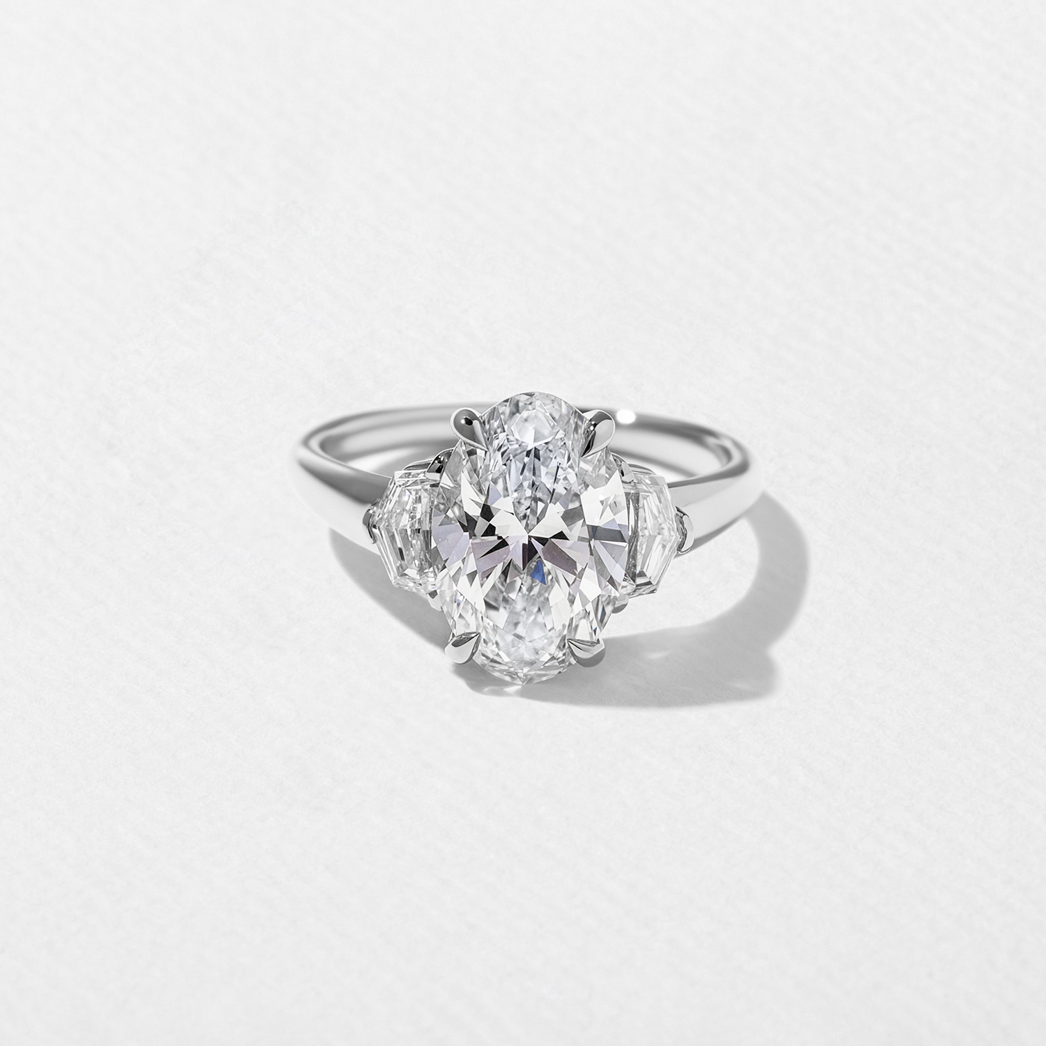 Blair Oval in Platinum
