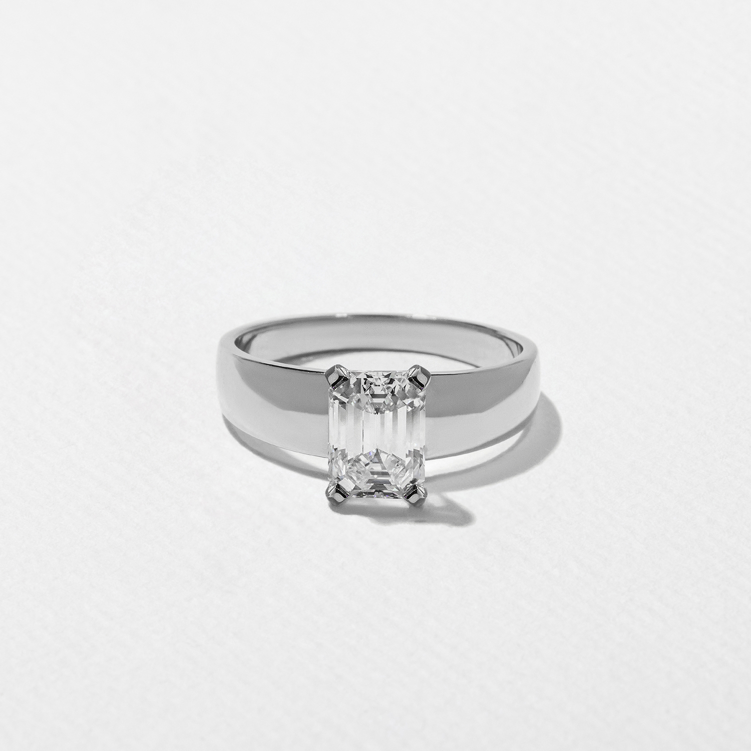 Nova Emerald-Cut in Platinum
