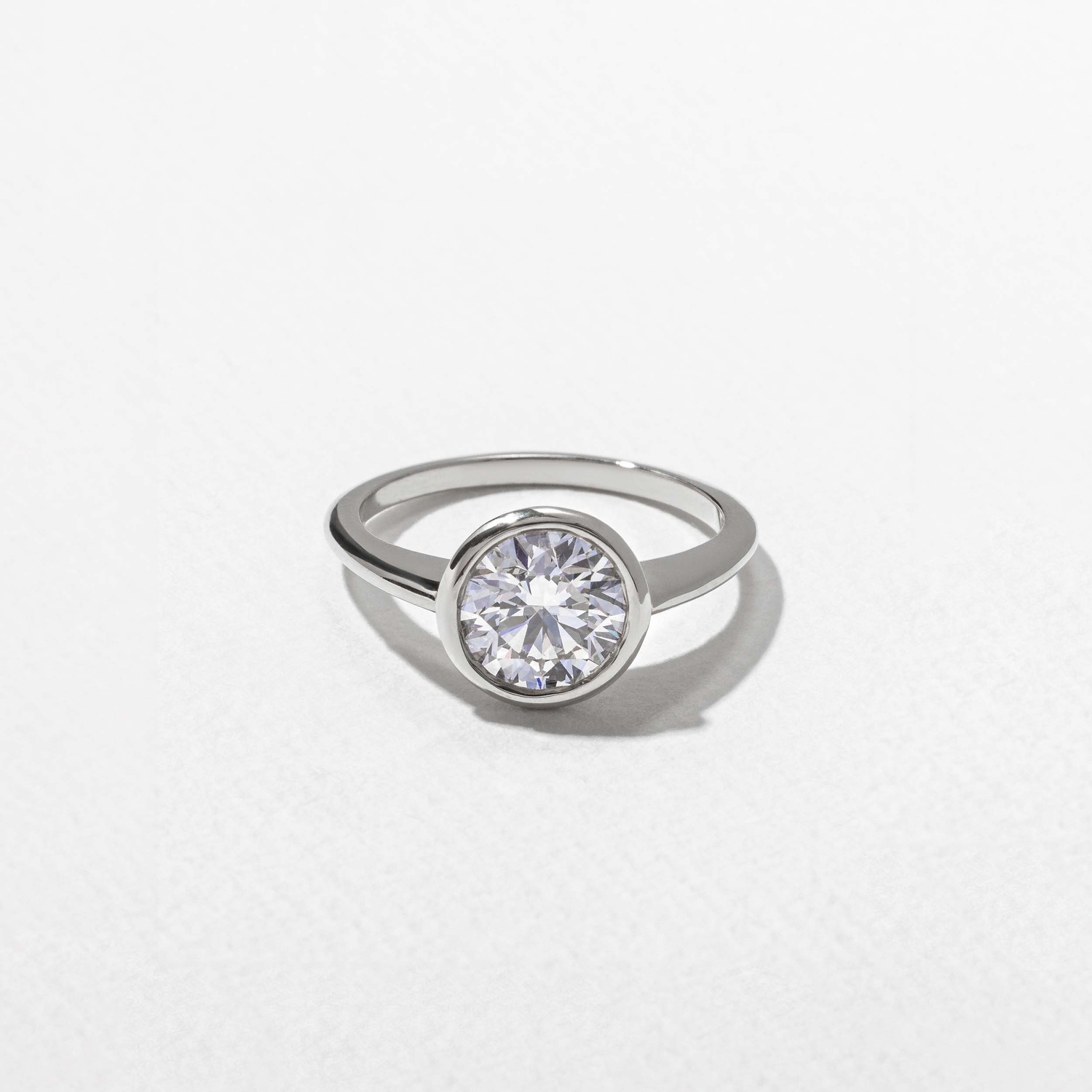 Bailey Round Solitaire in Platinum