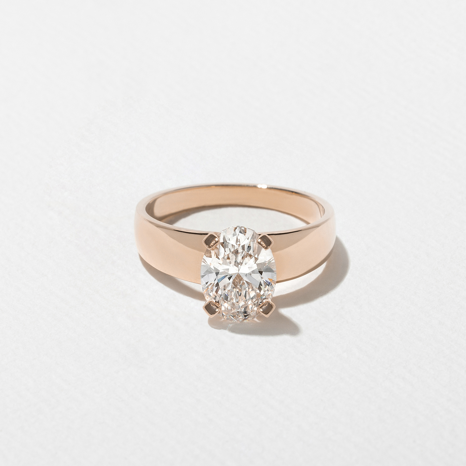 Nova Oval in 14k Rose Gold