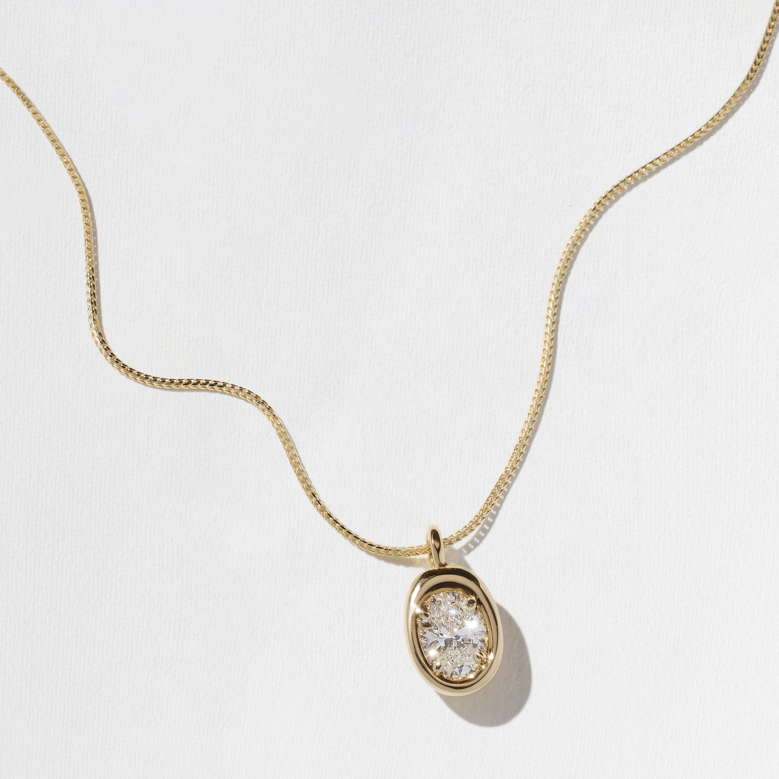 Delphi Oval Diamond Necklace in 14k Yellow Gold