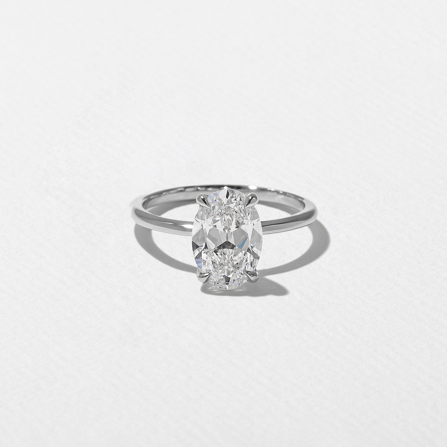 Grace Antique Oval in 18k White Gold