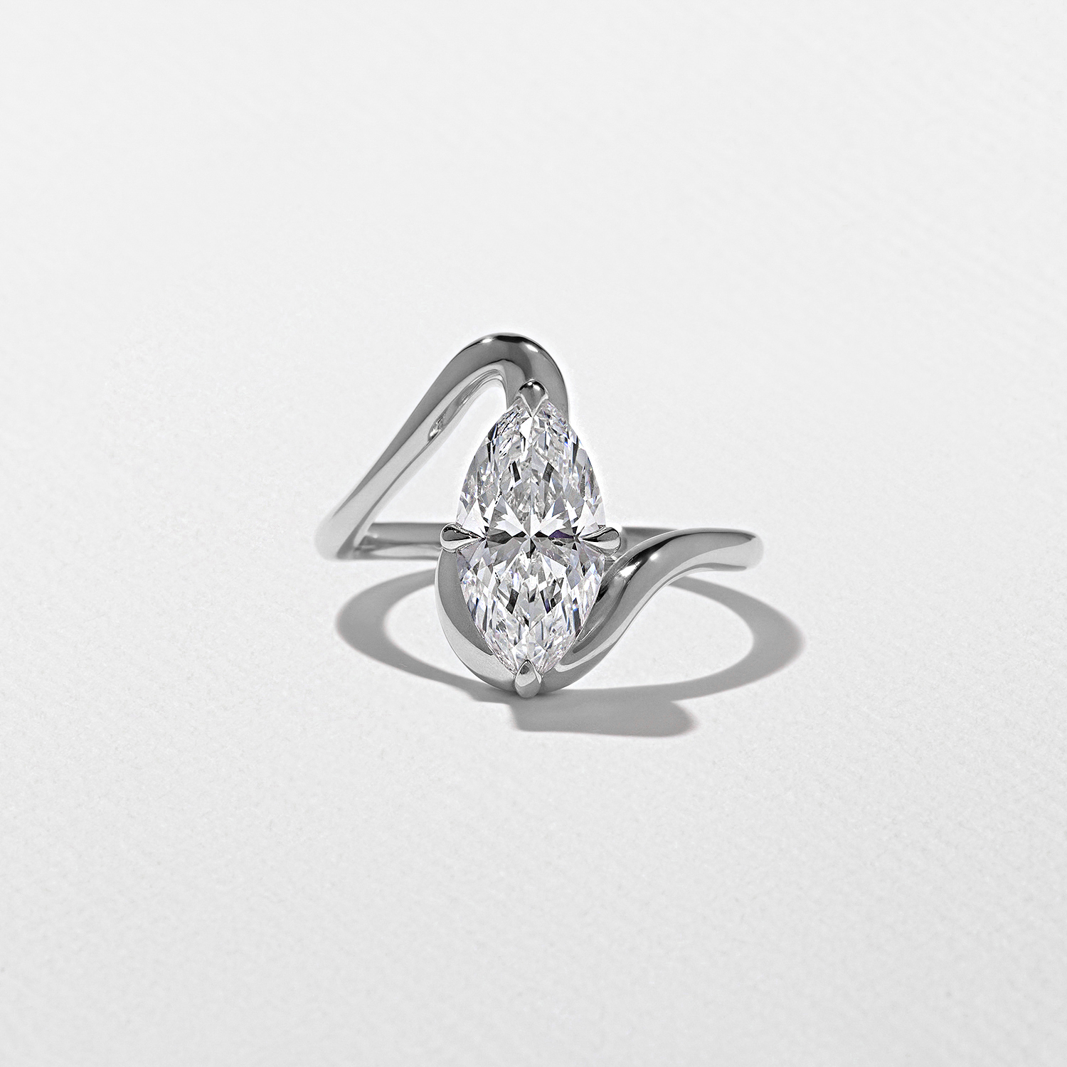 Lyra Marquise in 14k White Gold