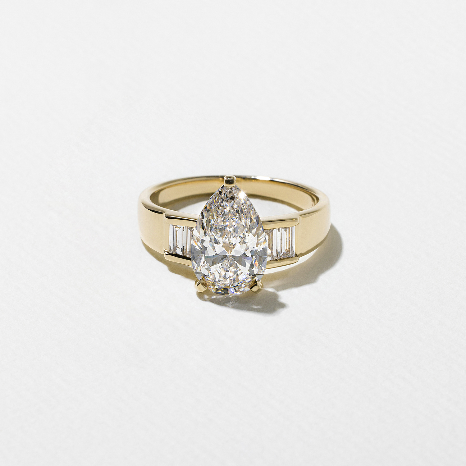 Nova Pear in 14k Yellow Gold