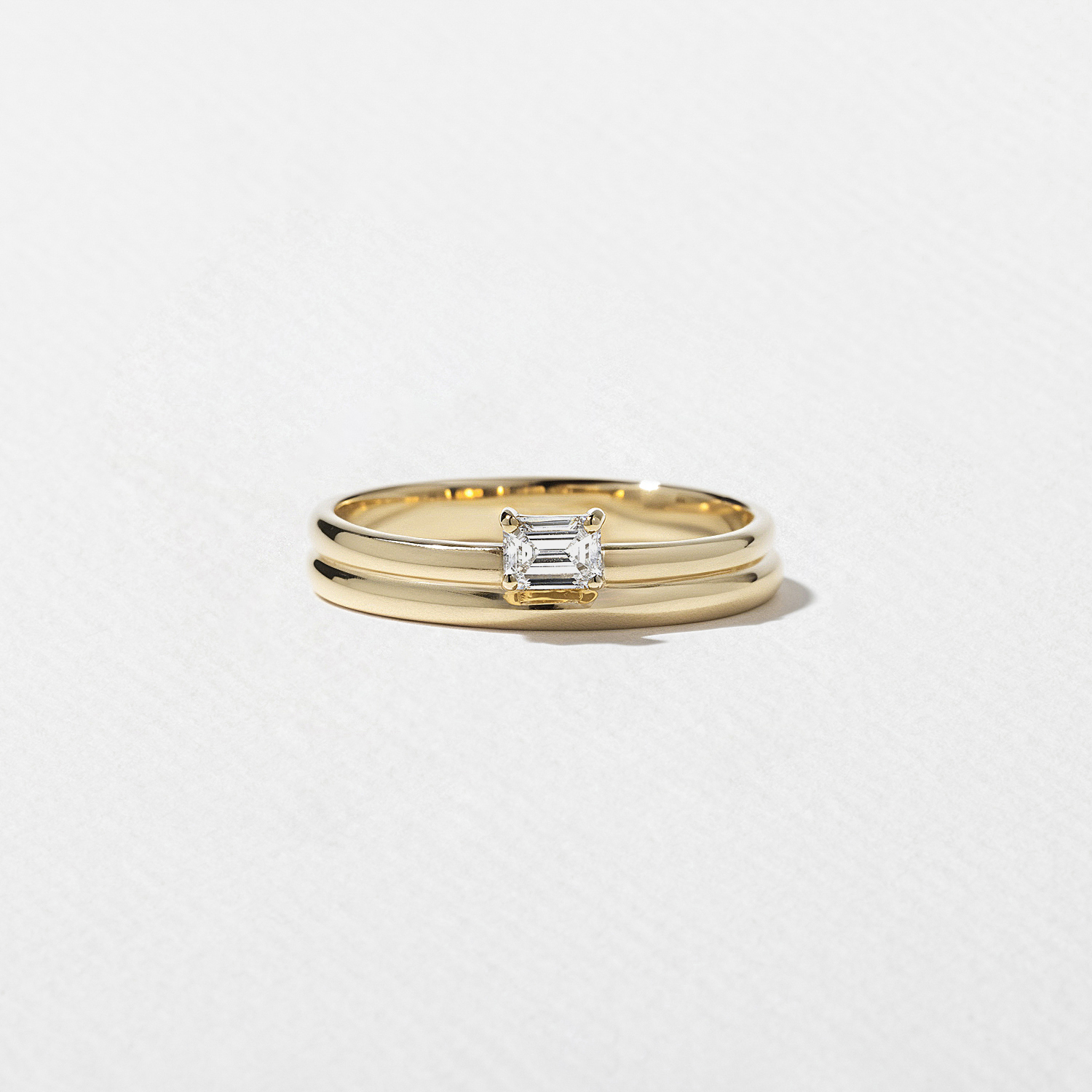 Serra Emerald-Cut in 14k Yellow Gold