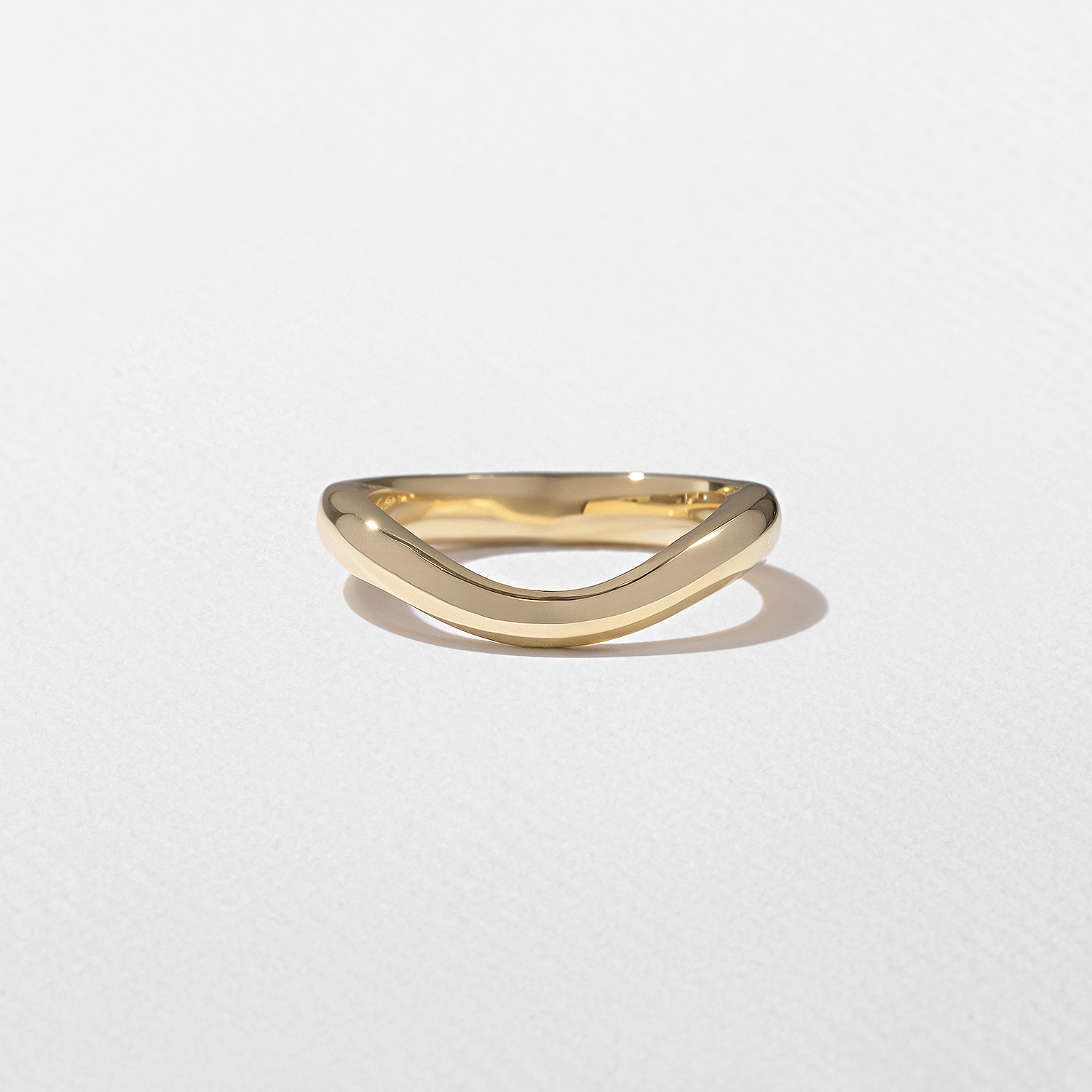 Swan in 14k Yellow Gold