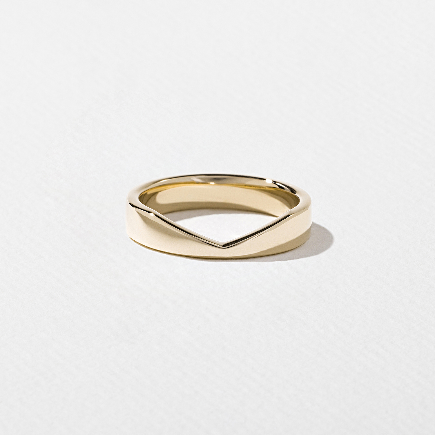 Notch Thin in 14k Yellow Gold